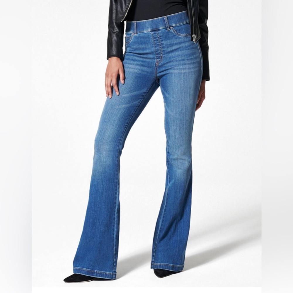 Spanx Flare Jeans Size Medium Pull On Casual Classic